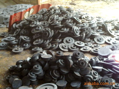 任丘市王夯鍛造廠 專業(yè)定制加工各類齒輪鏈輪與法蘭毛坯